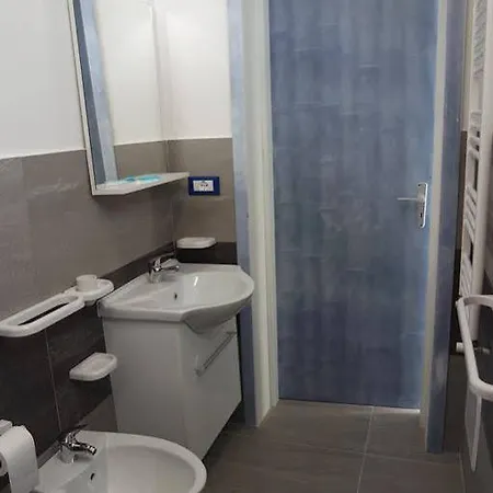Aparthotel Maresidence - Il Sul Mare A Torre Pali